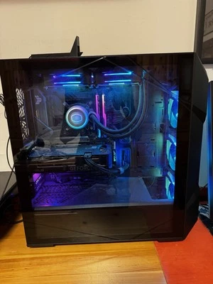 Pc Gaming 4060ti,i5 13600k, RAM 32gb - Immagine 1 di 4