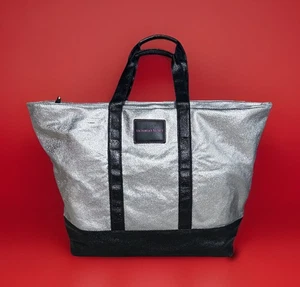 Victoria's Secret Limited Edition Metallic Weekender Tote Bag 2017 Extra Large - Picture 1 of 7