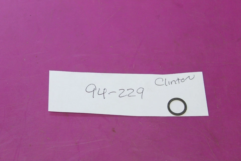 NOS Clinton Gasket. Part 94-229. Old # 14208. Acquired from a closed dealership. - Image 1 of 1