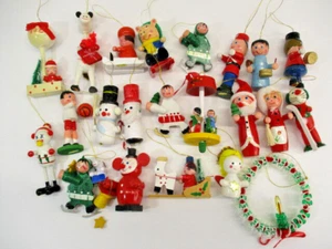 Posten (23) Vintage Weihnachtsschmuck Taiwan Holz handbemalt Schneemänner Engel Giraffe - Bild 1 von 19