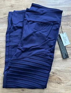 NEW RELEASE Lularoe Luxe Leggings Large L Blue Beautiful Moto Print Nwt - Picture 1 of 4
