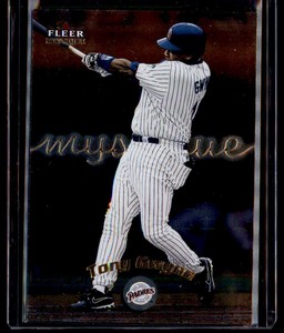 2000 Fleer Mystique #105 Tony Gwynn Near Mint or Better