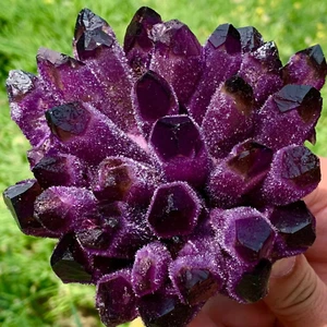 Espécimen de curación de racimo de cristal de cuarzo fantasma violeta natural - Imagen 1 de 16