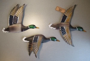 Set of 3 Flying Ducks Decorative Metal Wall Art - Picture 1 of 3