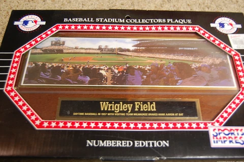 Vintage Sports Impressions Wrigley Field Numbered Plaque Chicago Cubs Hank Aaron Cover