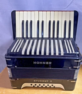 Aus Sammlungsauflösung  Altes Akkordon Hohner Student II #140 - Picture 1 of 7