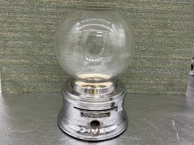 EARLY FORD GUM BALL GUMBALL VENDING MACHINE GLASS GLOBE EXCELLENT +++ WORKING - Image 1 of 4