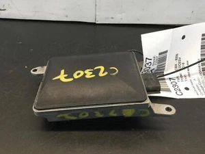 15 16 ESCALADE ESV 84004019 Driver Assist blind spot alert RH rear bumper - Picture 1 of 4