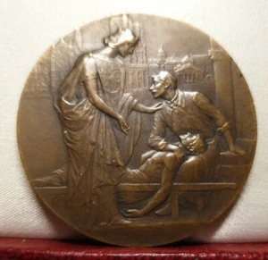 BRONZE ART NOUVEAU 41mm MEDAL by Bottee Hospitals Paris award - Picture 1 of 3