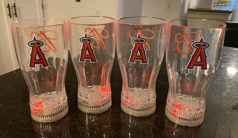 Angels Baseball Budweiser Flashing Light-Up Plastic Glasses Cups California RARE Cover