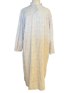 Pure Luxury Nightgown M Vintage Pink Floral White Ruffle 3 Button Long Flowers - Picture 1 of 4