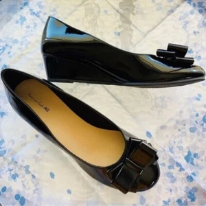 NWOT American Eagle Black Patent Faux Leather Wedge Shoes 6 - Picture 1 of 5