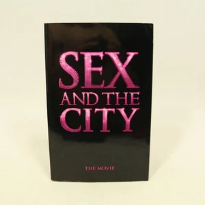 Sex and the City The Movie SIGNIERT Modedesignerin PATRICIA FIELD Making of Buch - Bild 1 von 9