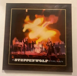 Vintage Poster Rockband PERMA PLAKETTE Der Steppenwolf Bilderalbum RAR WallART - Bild 1 von 7