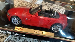 Maisto Premiere Edition BMW Z8 Convertible Red 1/18 Scale - Picture 1 of 5