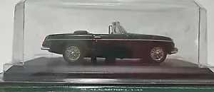 EDICOLA 1:43 AUTO IN METALLO E PLASTICA MGB VERDE - Foto 1 di 4