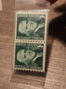 US Stamps, Scott #1299 1c Joint Line Pair of Thomas Jefferson 1968 Unused- #7443 - Picture 1 of 3