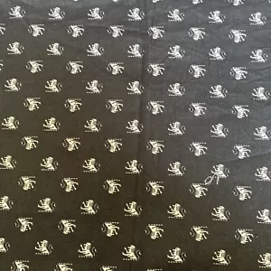 Vintage FABRIC Noble Lion For Quilting, Sewing & Crafts - Picture 1 of 3
