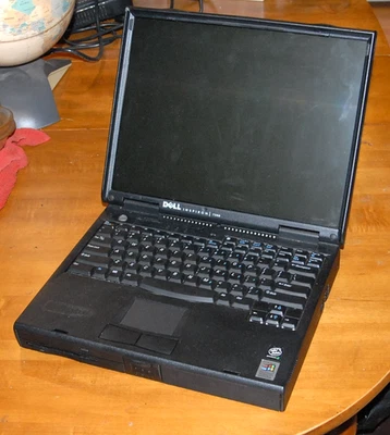 戴尔 Inspiron 7500,PENTIUM III 便携式电脑 复古,未经测试 带软驱 — 第 1/4 张图片