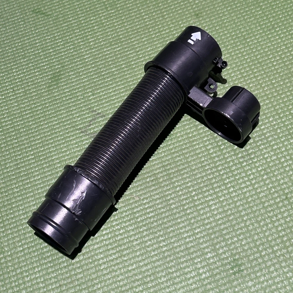 Black & Decker BDASL108 Air Swivel Lite pieza de vacío inferior tubo de manguera corto Foto 1 de 4