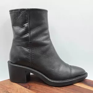 La Canadienne Pacheco Boots Women's 35 / 5 Black Leather Pointed Toe Zip Booties - Picture 1 of 14