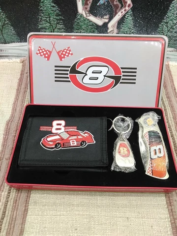 DALE EARNHART JR. KNIFE. KEY CHAIN AND WALLECT SET NEW Cover