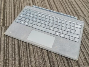 FAULTY Microsoft Surface Pro Type Cover 1725 Blue Sapphire UK QWERTY Keyboard - Picture 1 of 5