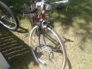 10 spd road bike Huffy Tiempo 26inch - Picture 1 of 2