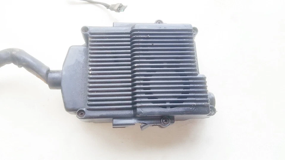 Módulo de sirena de alarma Ford Focus 2000 (sistema de alarma-bocina) e1a000198, #864191-48 Foto 1 de 4