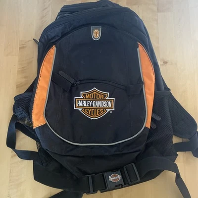 Harley Davidson - Multi Compartimento Negro y Naranja - Mochila/Mochila Usada Foto 1 de 4