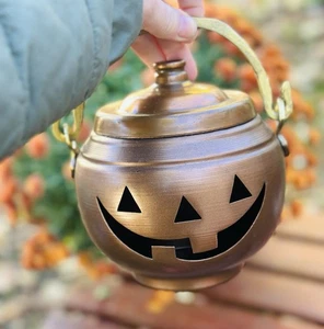 Caldero de brujas con tapa extraíble Jack-O-Lantern de cobre envejecido Hosley de colección - Imagen 1 de 15