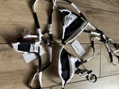 Conjunto de bikini Wicked Weasel. Parte inferior talla XL, parte superior talla L. Nunca usado. Etiquetas adjuntas. Foto 1 de 4