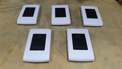 5 PZ Vodafone R218 Mobile Wifi HOTSPOT Internet Dongle Leggi Descrizione DNGL30 - Immagine 1 di 4