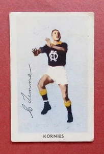 1951 KORNIES "Footballers In Action" Card: CHARLES TEMME (Oakleigh) #57 - Picture 1 of 2