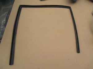 Honda Civic 2003 ventana trasera izquierda sello de oruga - Imagen 1 de 1