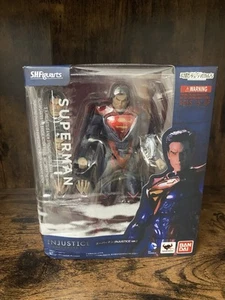 Bandai Tamashii Nations S.H. Figuarts Injustice Superman - Picture 1 of 2