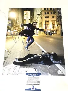 CHRISTIAN BALE HAND SIGNED THE DARK KNIGHT 11x14 PHOTO JOKER BECKETT BAS CERT 10 - Picture 1 of 2