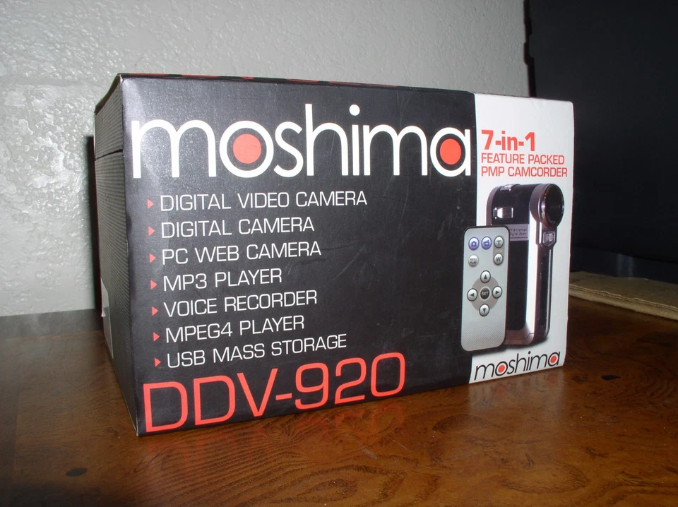Moshima DDV-920 11 Mega Pixels, 7 in 1 PMP Camcorder - Image 1 of 1