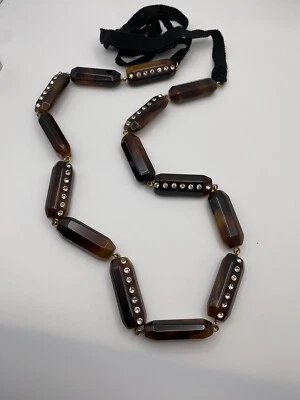 J. Collar largo Crew barra acrílica marrón con cristales cinta negra corbata 40 pulgadas Foto 1 de 3