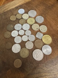 Colección de monedas aleatorias - Canadá, Reino Unido, Japón, Alemania, Grecia y muchos otros! - Imagen 1 de 1