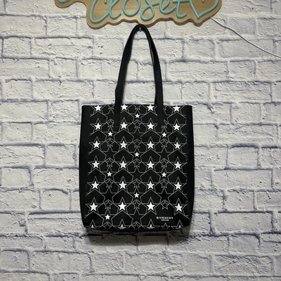 Bolso Tote Givenchy Parfums Star Edición Limitada Negro con Estrellas Blancas Nylon Foto 1 de 4