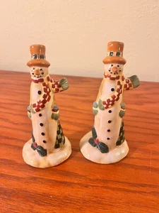 CIC Snowman Salt & Pepper Set Home Style  Cute Hand Painted Holiday table wear - Picture 1 of 4