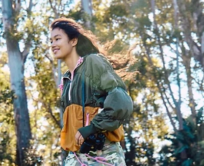 Nuevo con etiquetas Pullover Free People Movement Mediano Colorblock Happy Camper Gris/Rosa $168 Foto 1 de 4