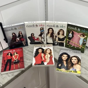 Rizzoli & Inseln Komplette Serie Staffel 1-7 DVD Neu/Sonstige - Bild 1 von 11