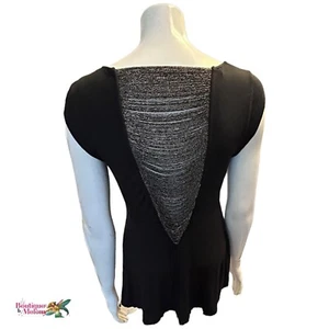 Free People Women Black Top Cap Sleeves Gold Fringe Size XS - Picture 1 of 10