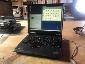 IBM Thinkpad A20m - Imagen 1 de 7