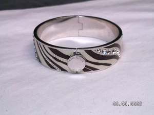...HENRI BENDEL...Silver Tone, Crystals,Brown & Tan Hinged Bangle Bracelet... - Picture 1 of 8