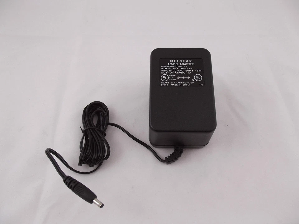 Adaptador de CA 8-5 Netgear PWR-075-112 DV-751A 7,5 V 1A Foto 1 de 4