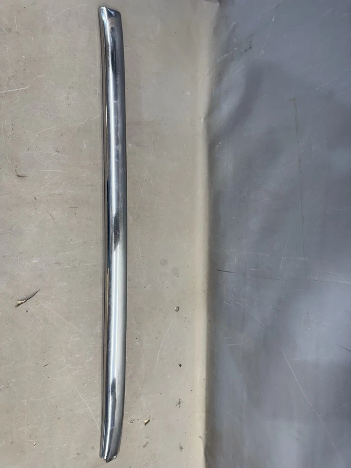 Chevy Impala 1961-1964 convertible parabrisas cabezal moldura Bonneville OEM Foto 1 de 4