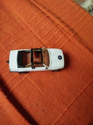 Matchbox BMW 323i Made In Macau 1983 - Immagine 1 di 2